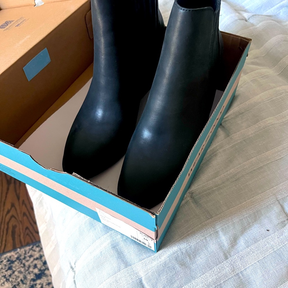 Toms Classic NOA Black Ankle Booties